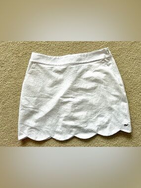 Vineyard Vines White Scallop Hem Women's Skirt
